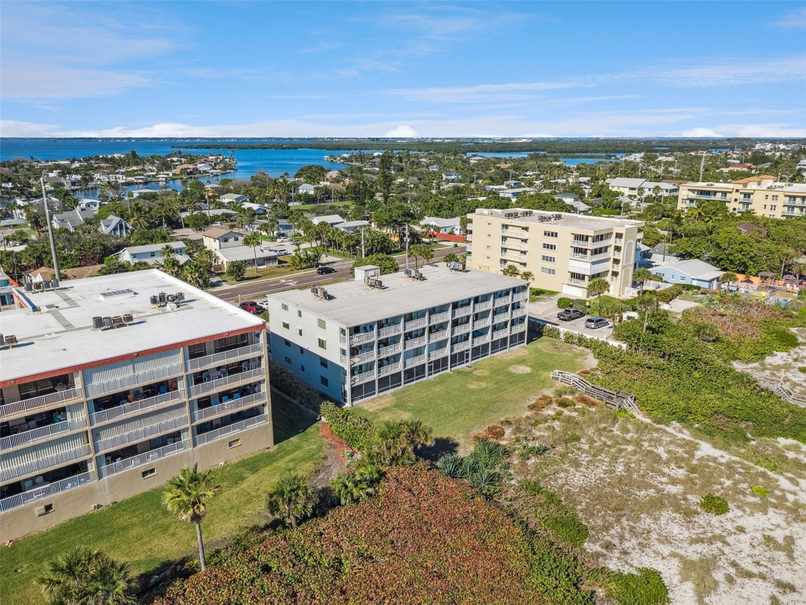 SUN CLUB CONDO - Residential