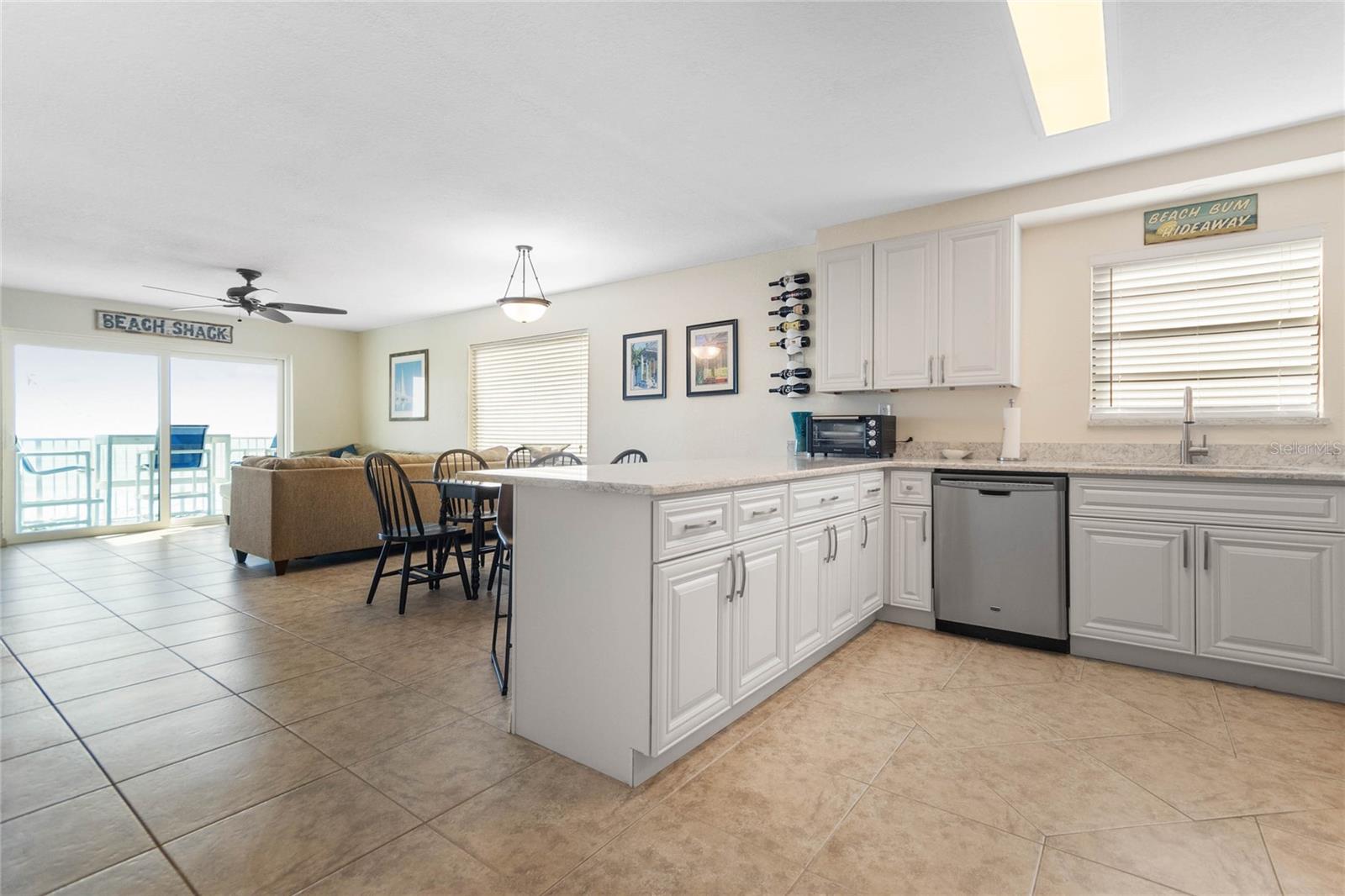 SUN CLUB CONDO - Residential