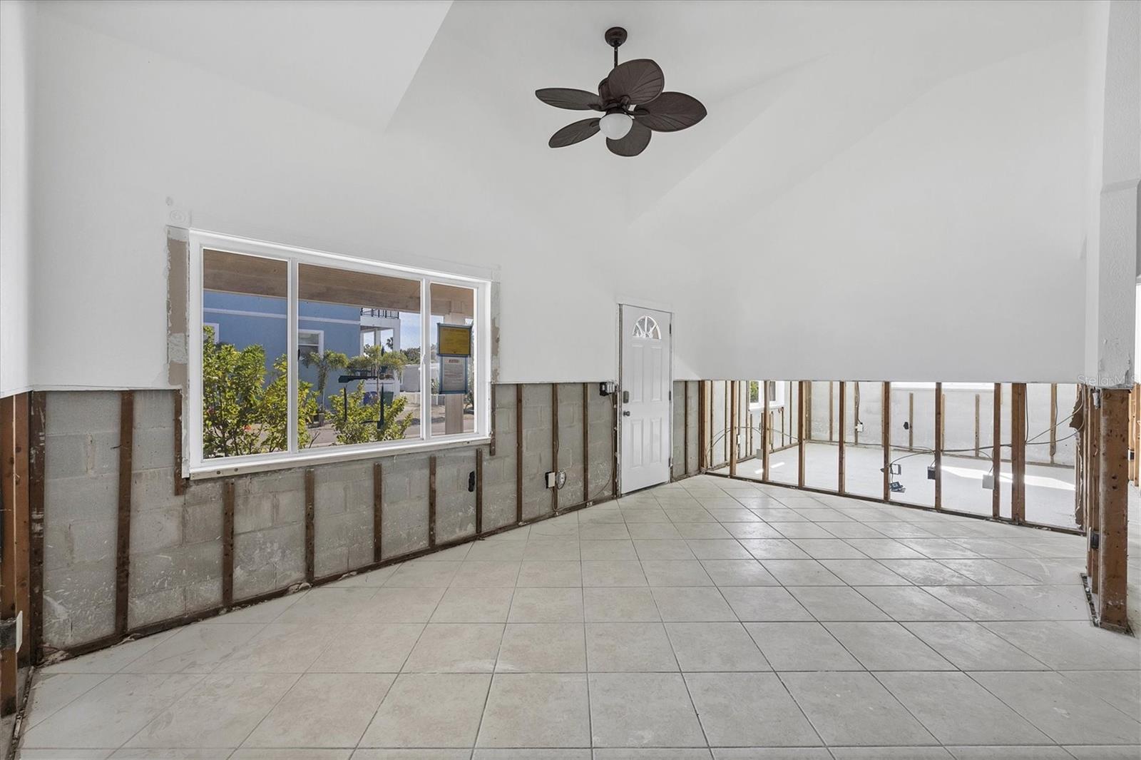 LONGBOAT KEY - Residential