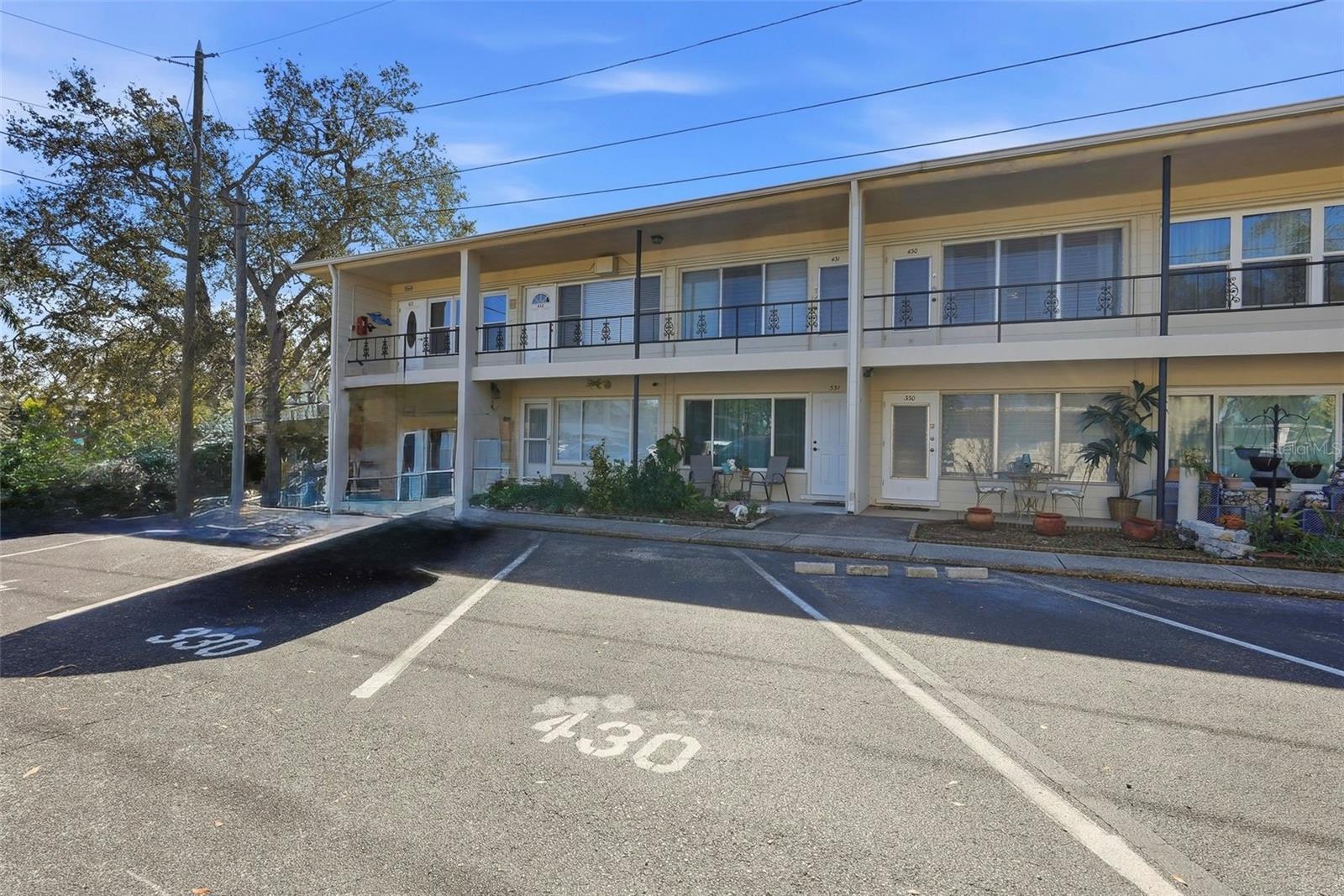CLEARVIEW OAKS BLDG 16 - Residential