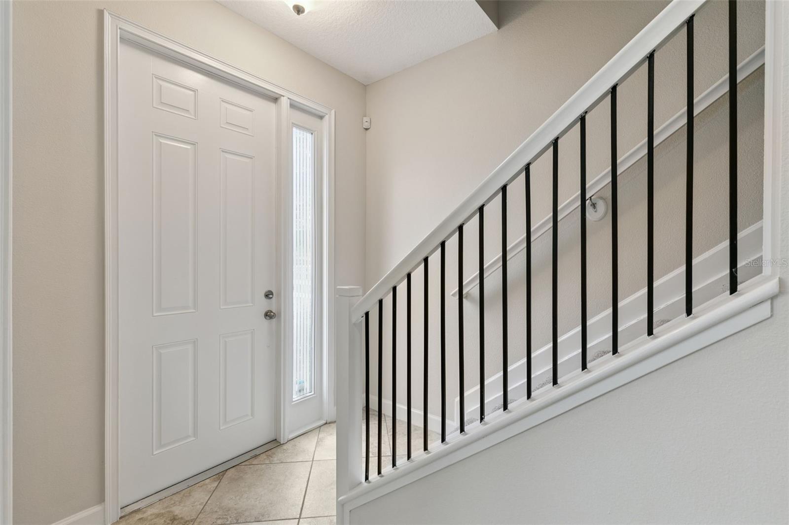 GRANDE OAKS AT HEATHROW - Residential
