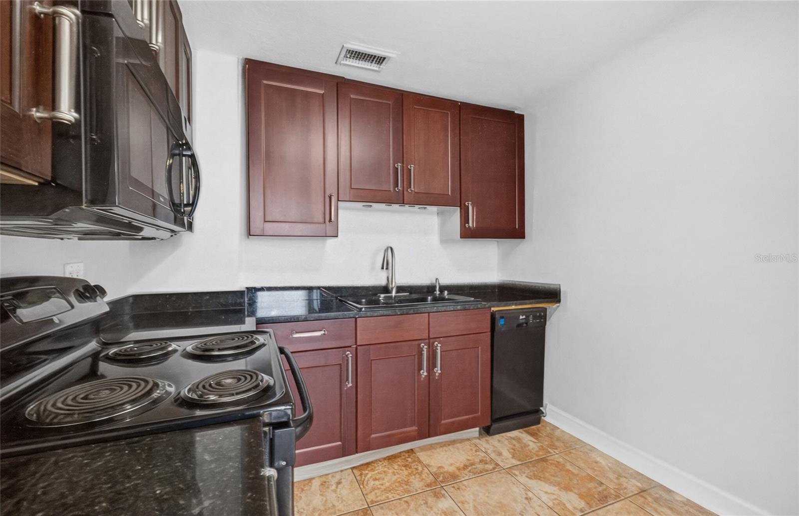 PASADENA HEIGHTS - Residential