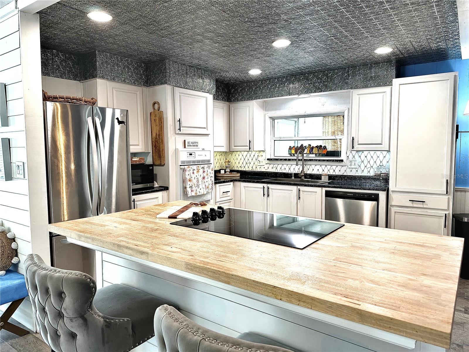 HIGH POINT SUB UNIT 3 - Residential