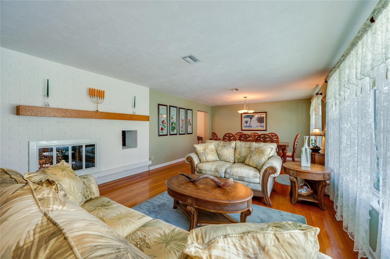 BELLEWOOD - Residential