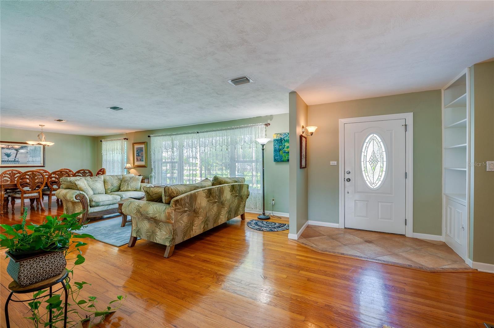 BELLEWOOD - Residential