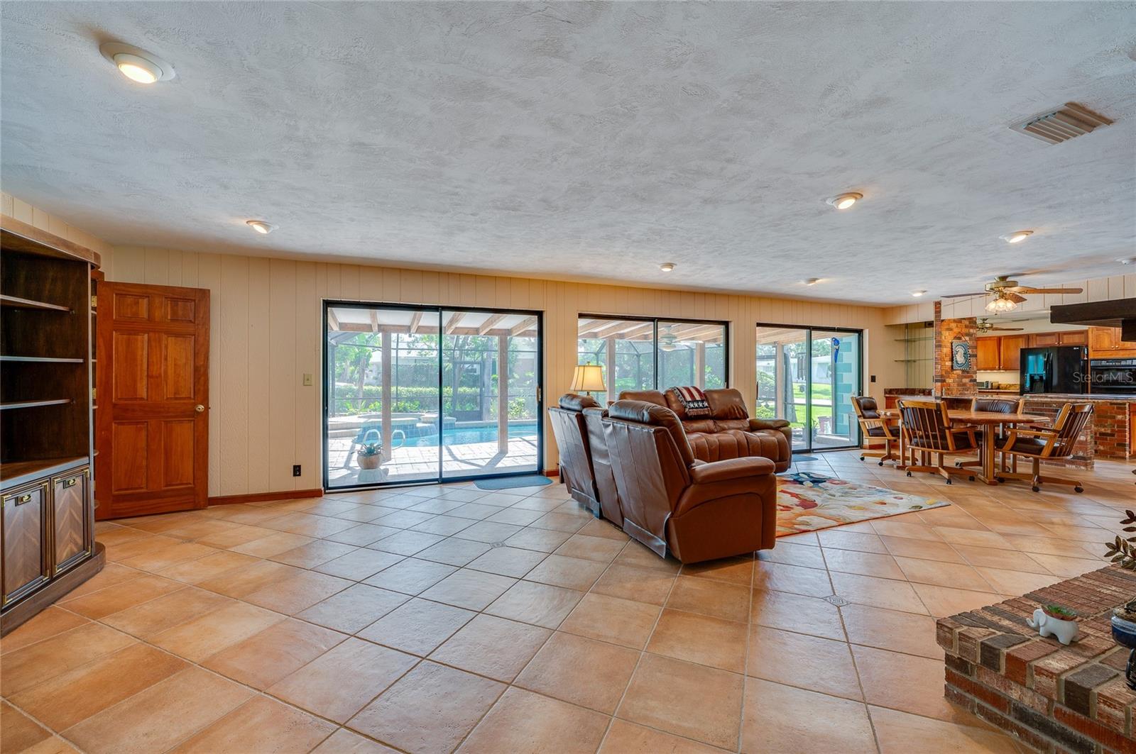 BELLEWOOD - Residential