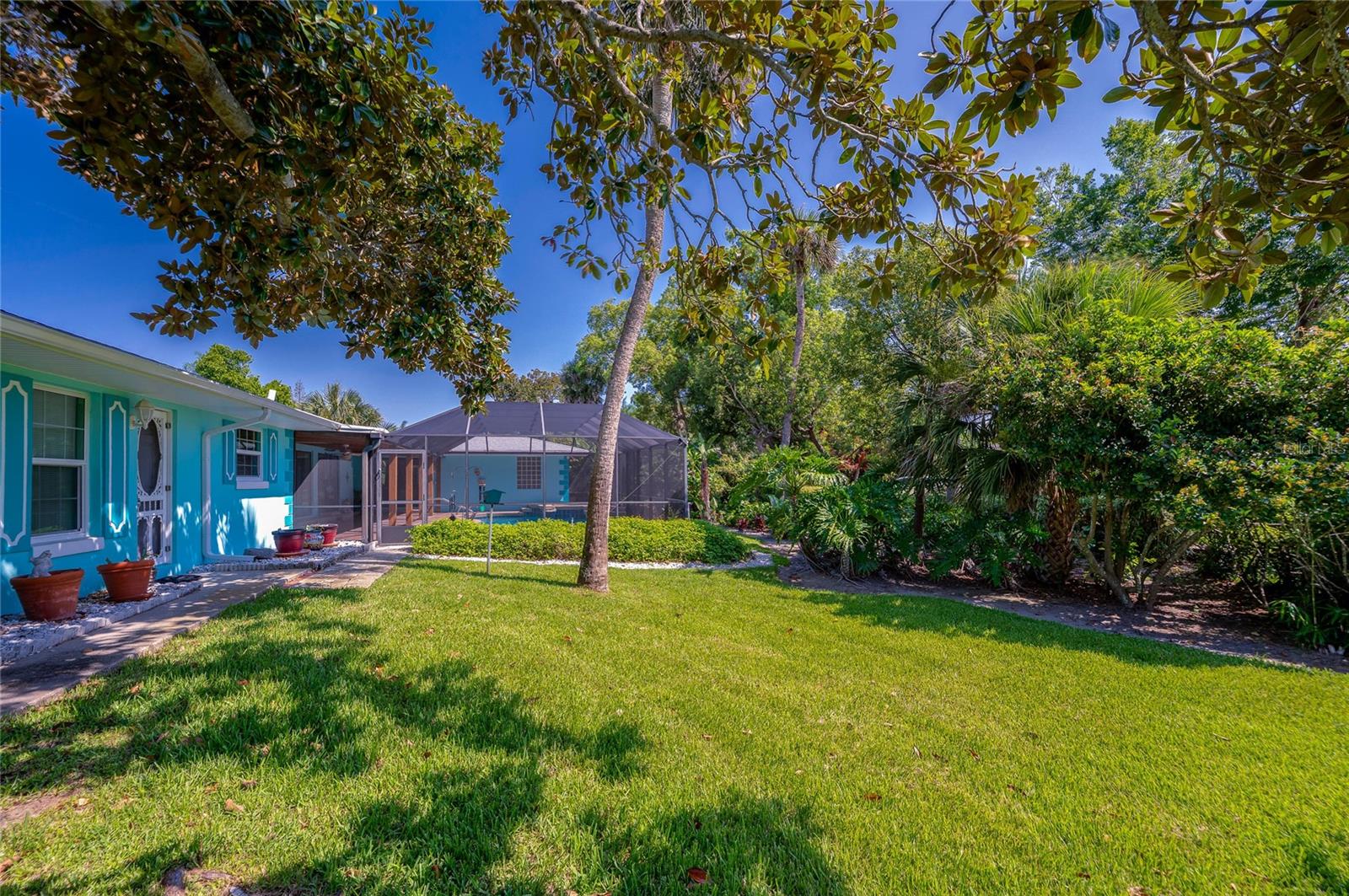 BELLEWOOD - Residential