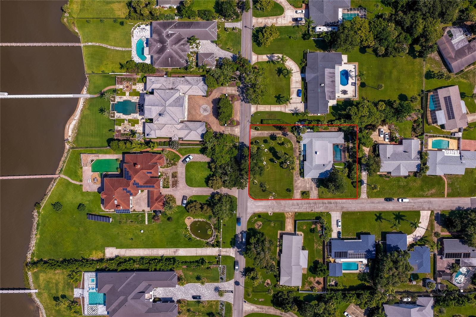 BELLEWOOD - Residential