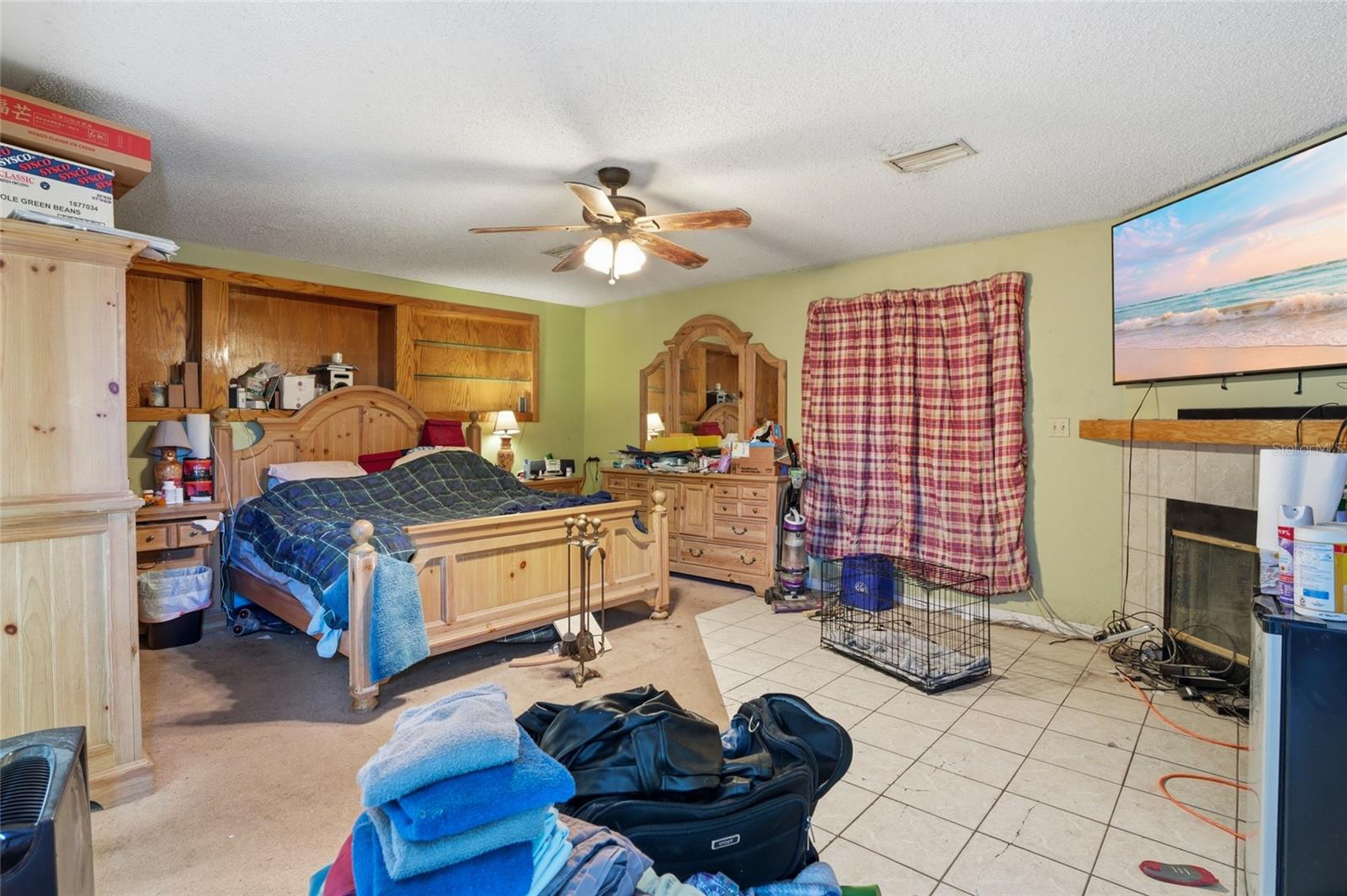 MEADOWBROOK ESTATES - Residential