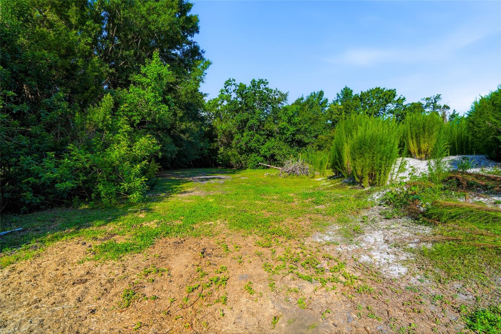 MEADOWBROOK ESTATES - Residential