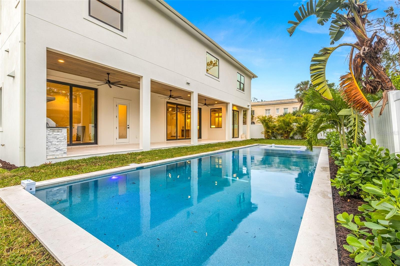 BEACH PARK - Residential