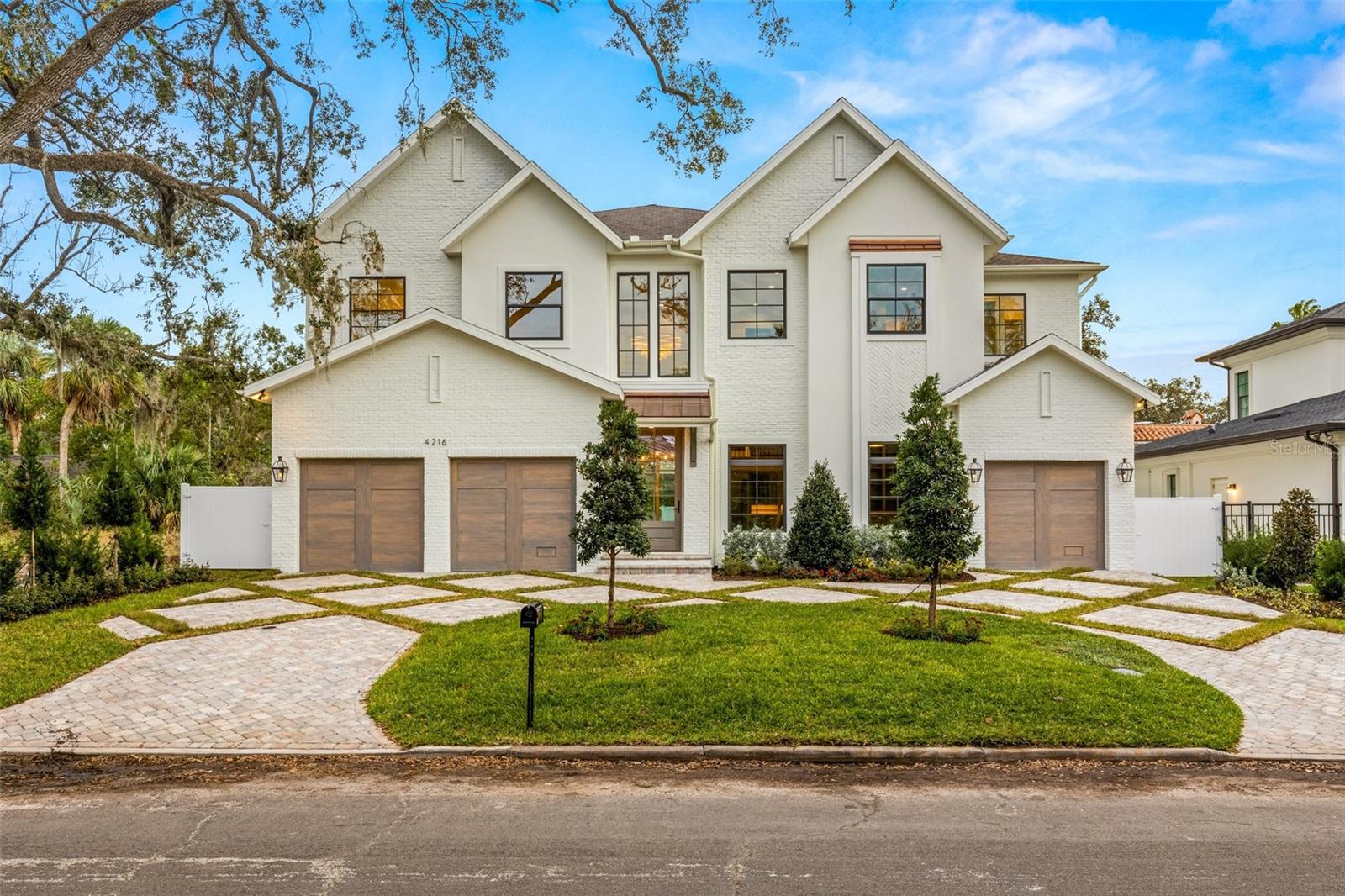 BEACH PARK - Residential