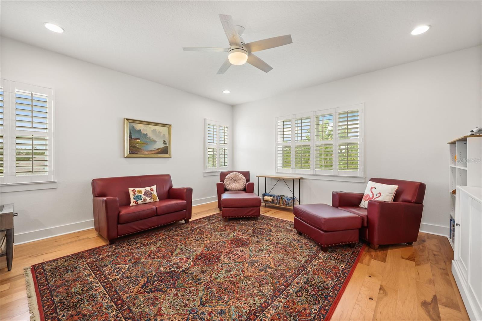 OAKLAND PARK - Residential