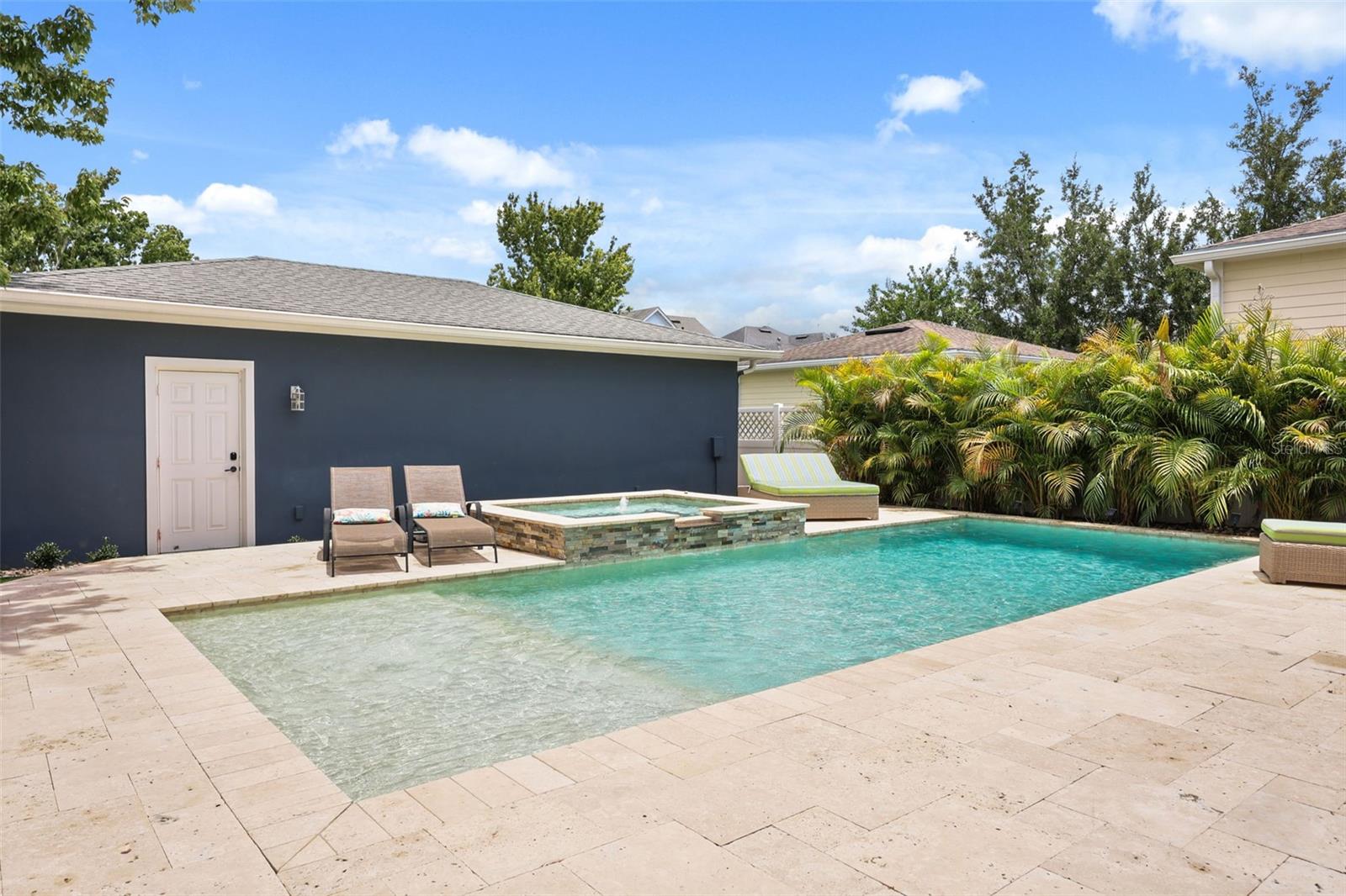 OAKLAND PARK - Residential