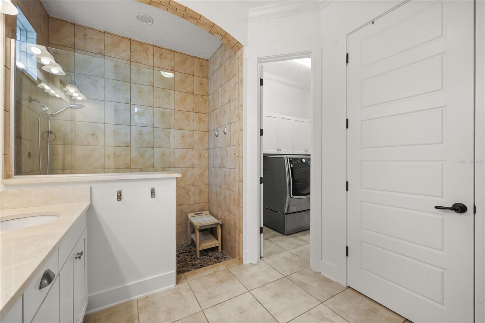 OAKLAND PARK - Residential