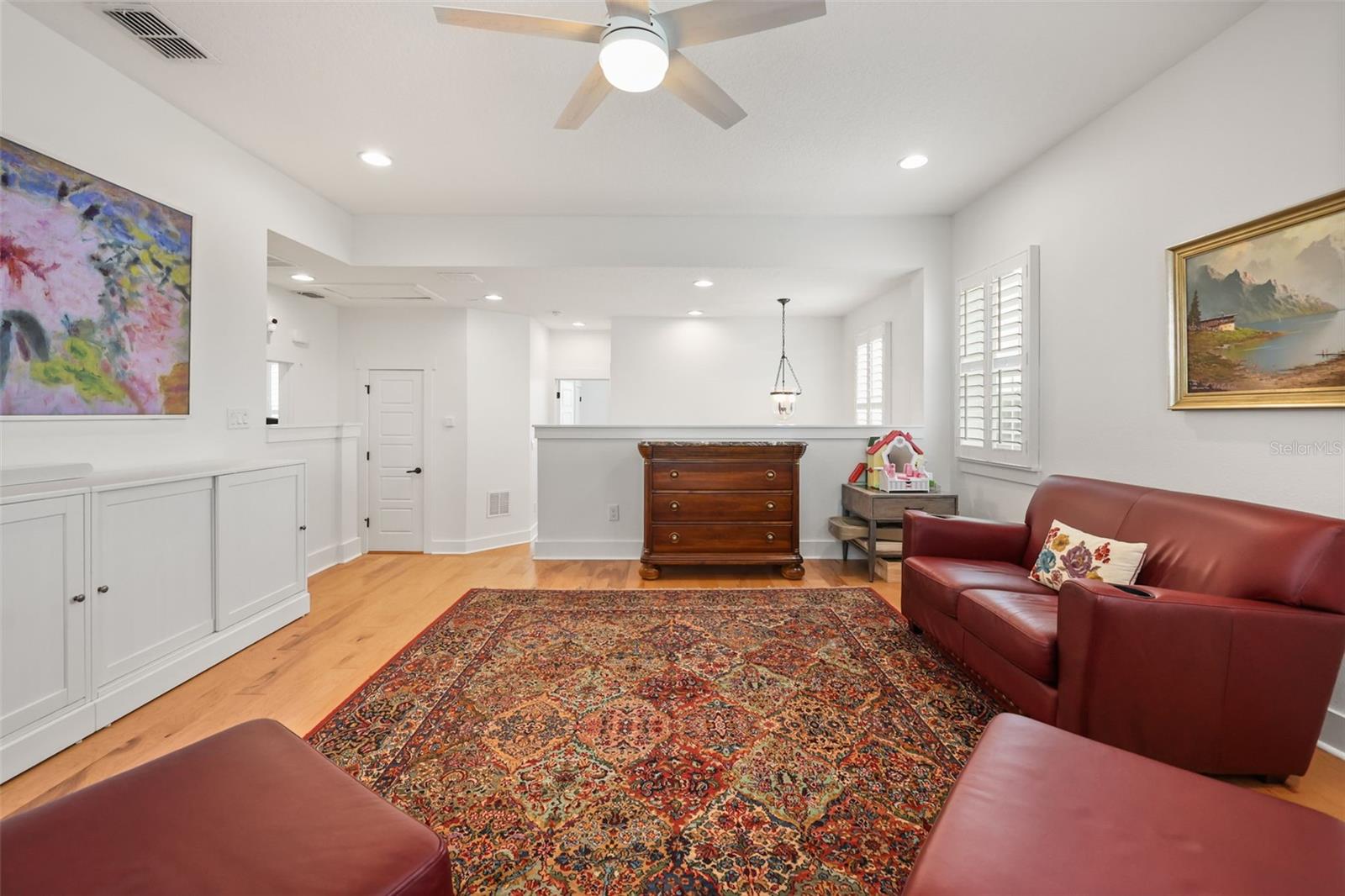 OAKLAND PARK - Residential