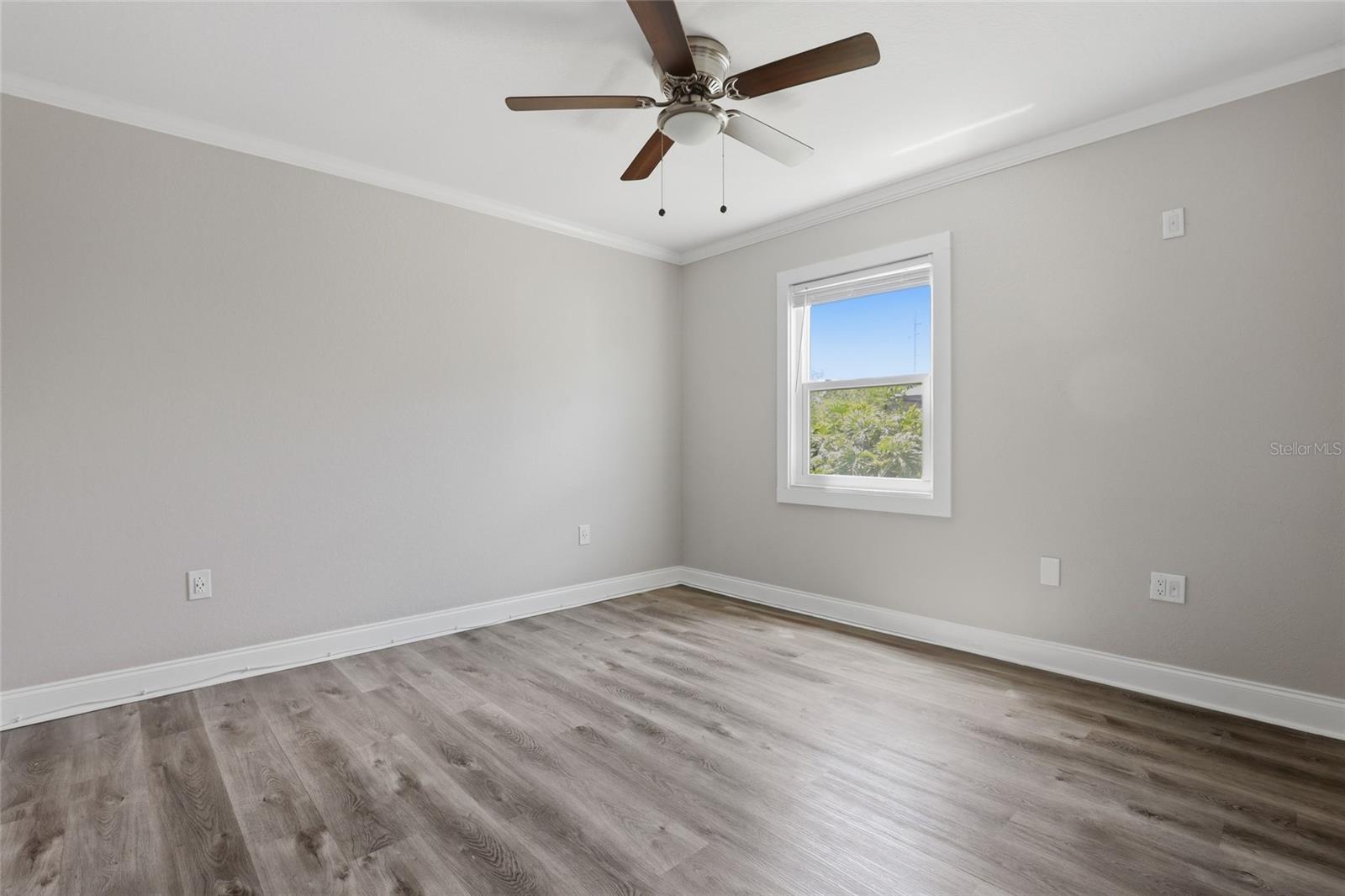 BAY LAKE ESTATES PH II - Residential Lease