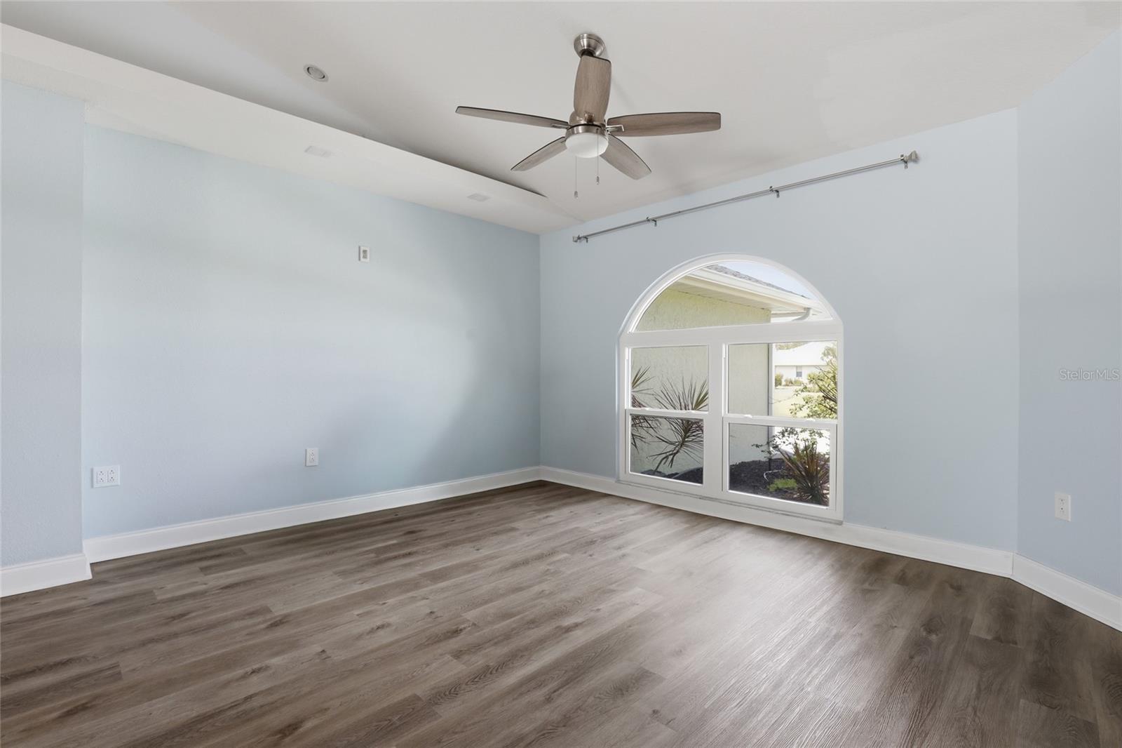BAY LAKE ESTATES PH II - Residential Lease