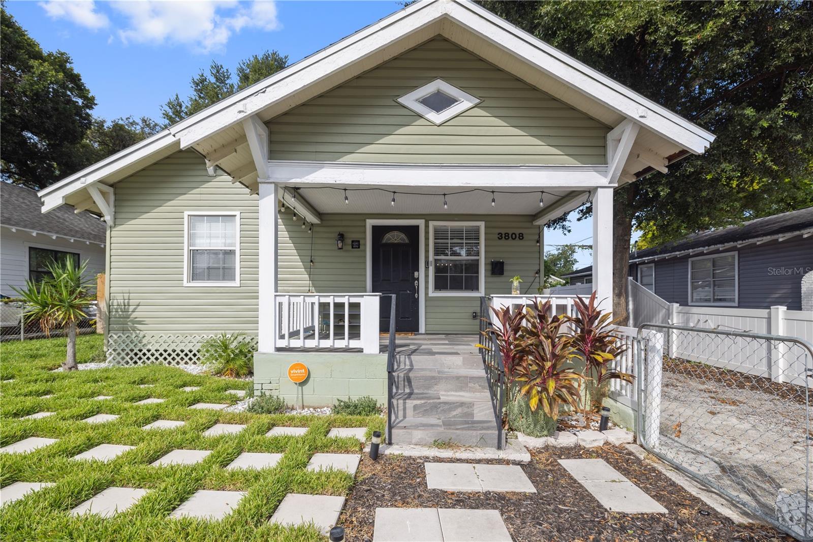 ARLINGTON HEIGHTS - Residential Lease