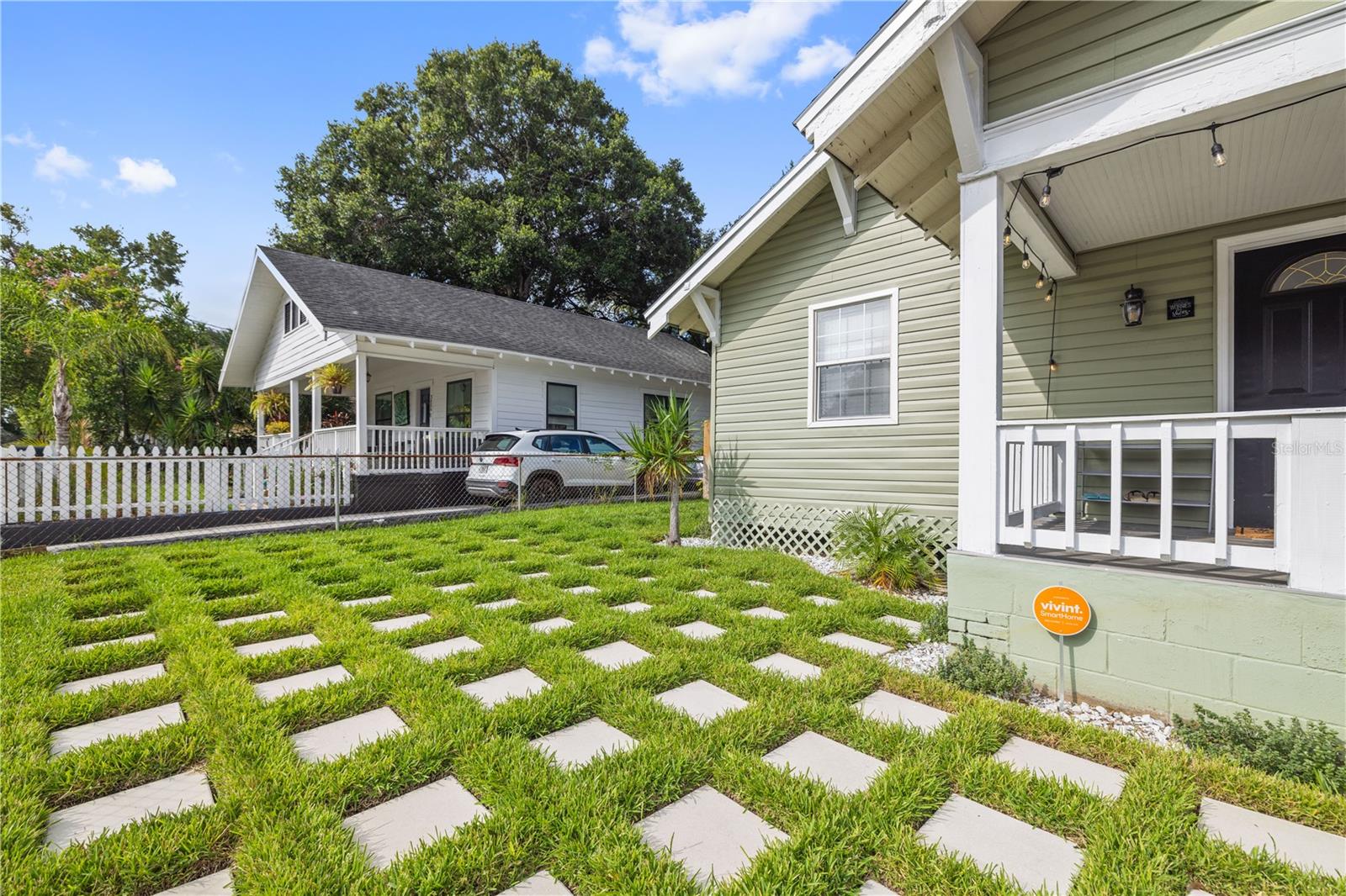 ARLINGTON HEIGHTS - Residential Lease