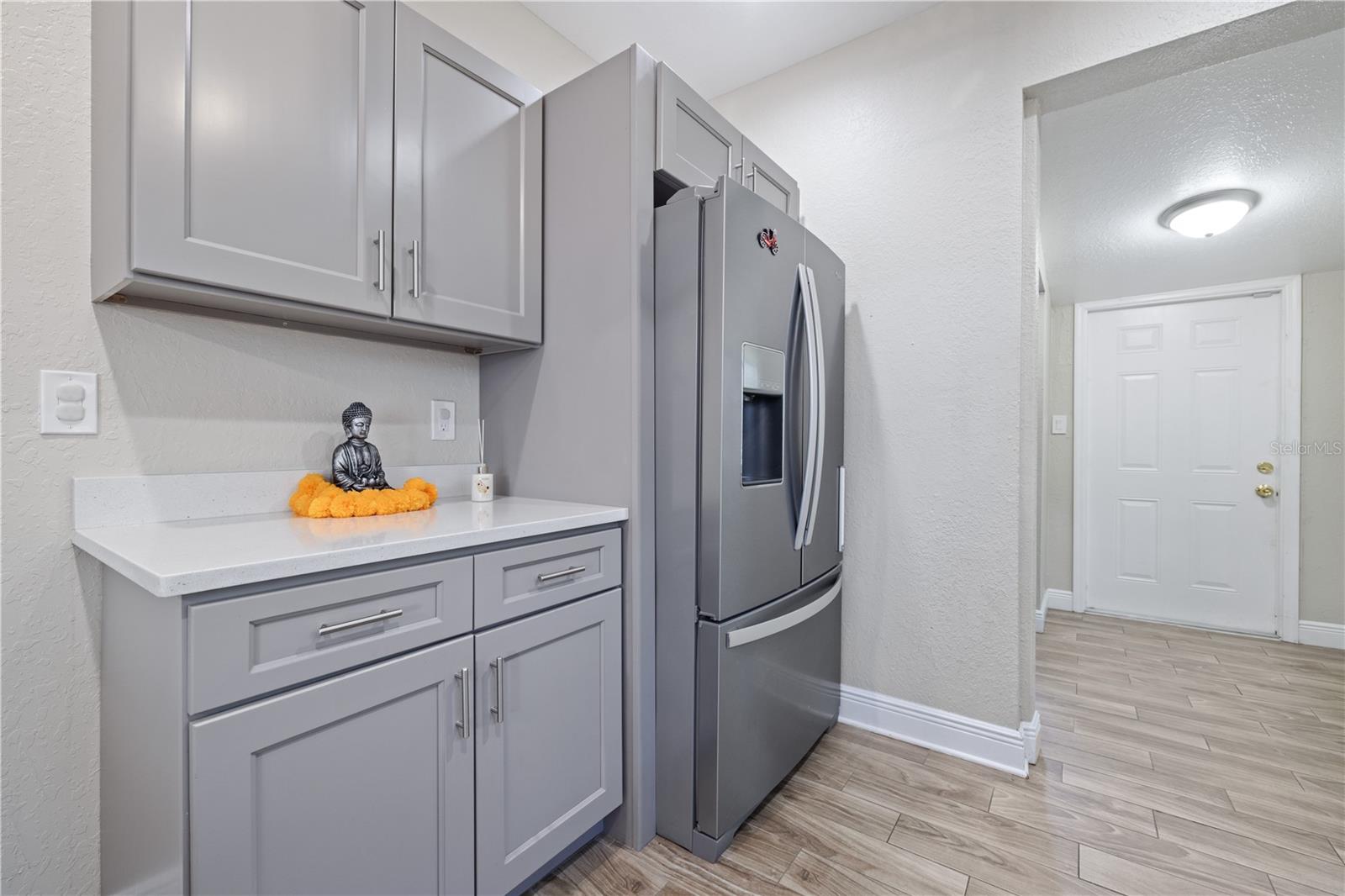 ARLINGTON HEIGHTS - Residential Lease