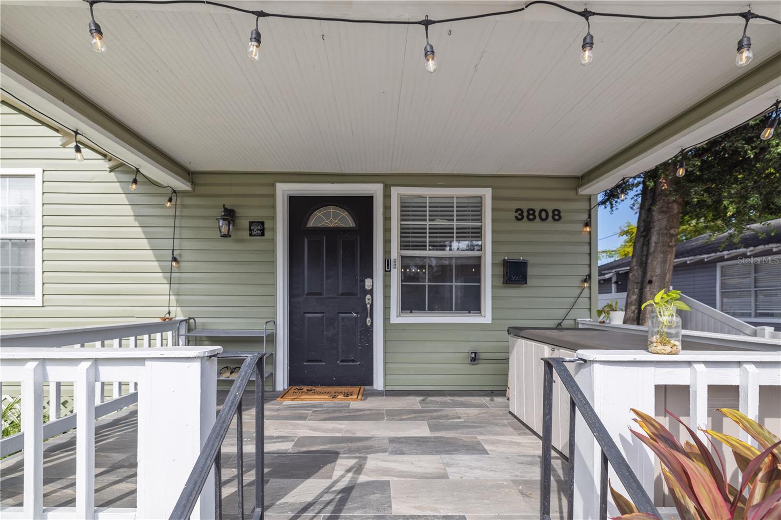 ARLINGTON HEIGHTS - Residential Lease