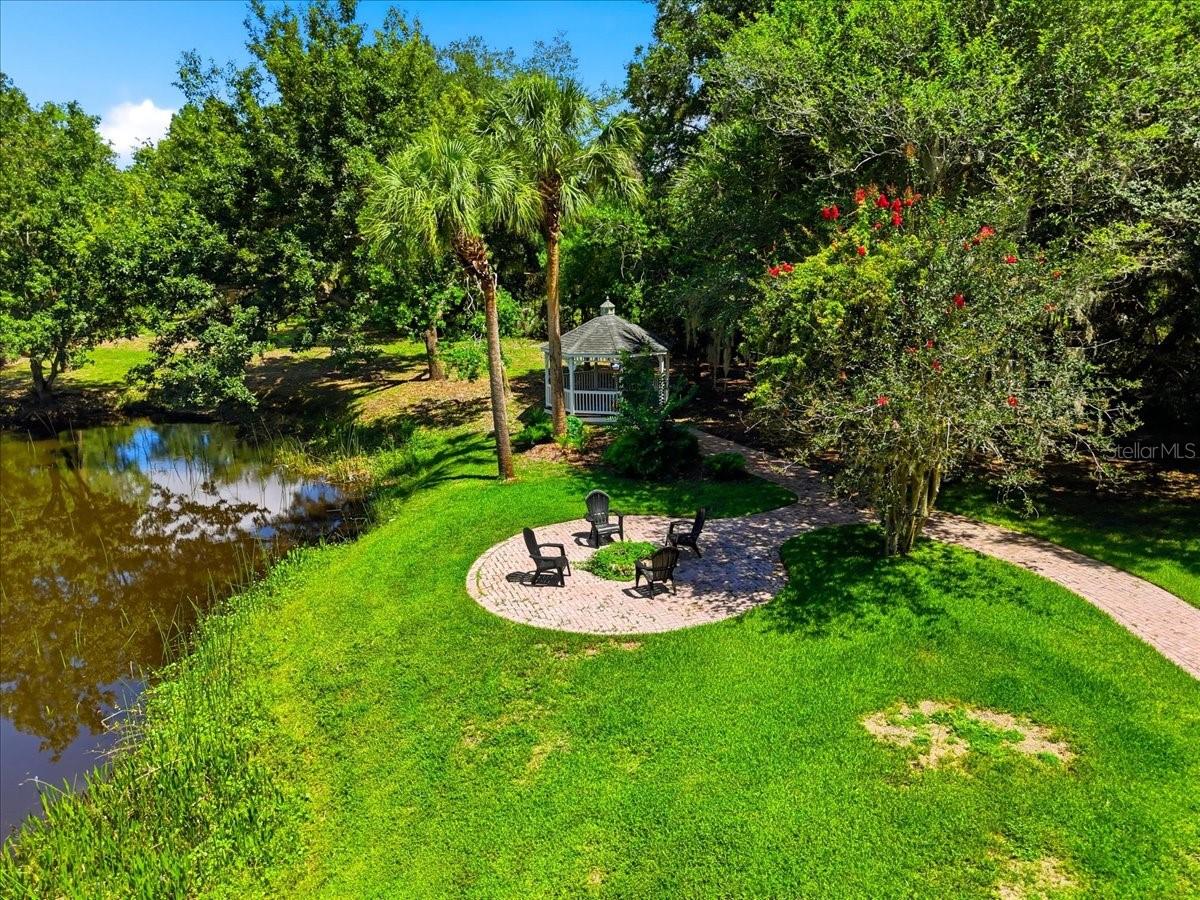 LAKE REGIONS COUNTRY PLACE - Residential