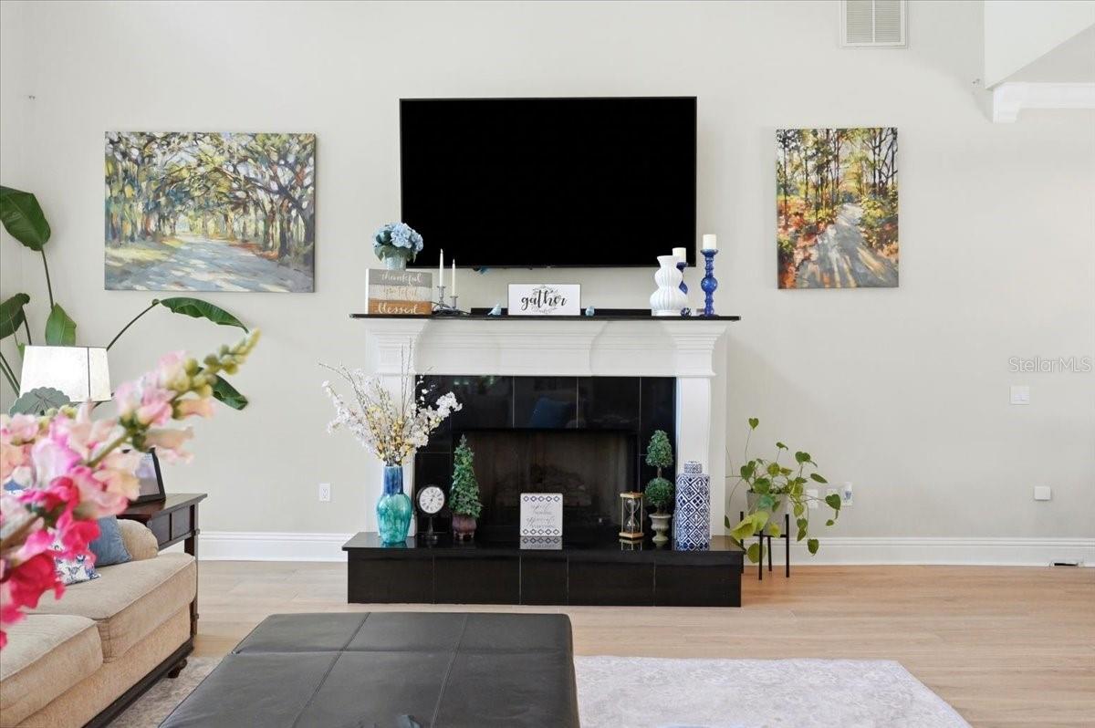 LAKE REGIONS COUNTRY PLACE - Residential