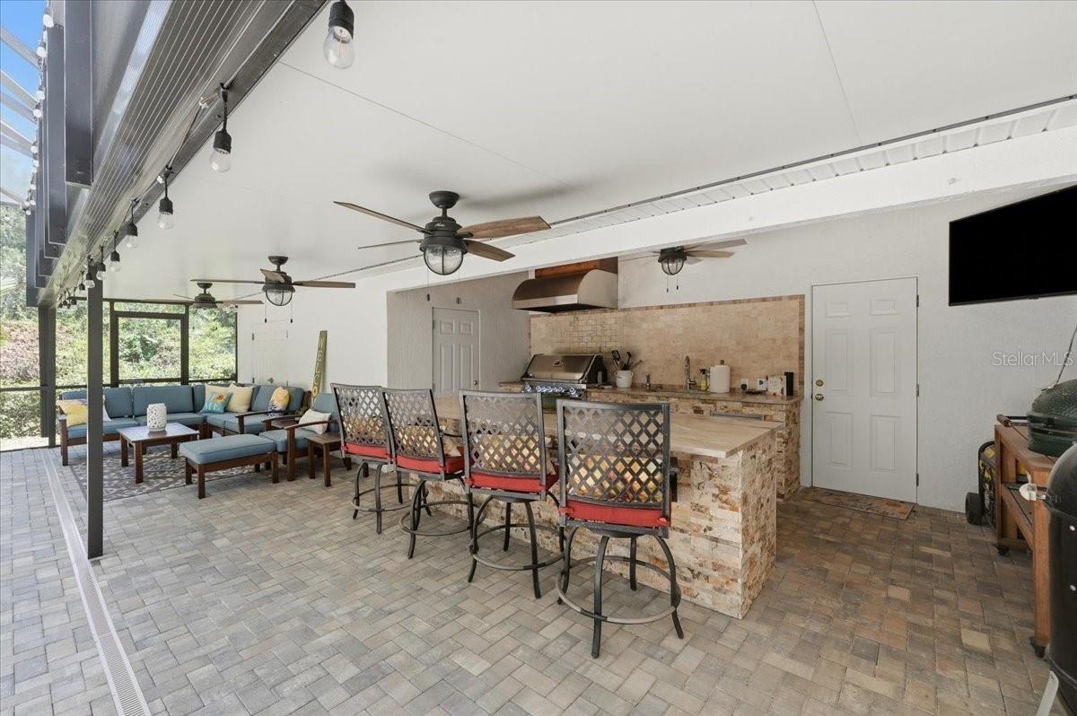 LAKE REGIONS COUNTRY PLACE - Residential