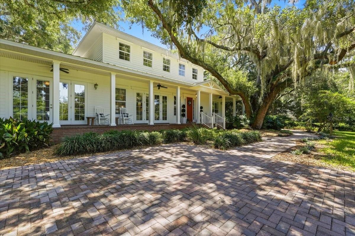 LAKE REGIONS COUNTRY PLACE - Residential