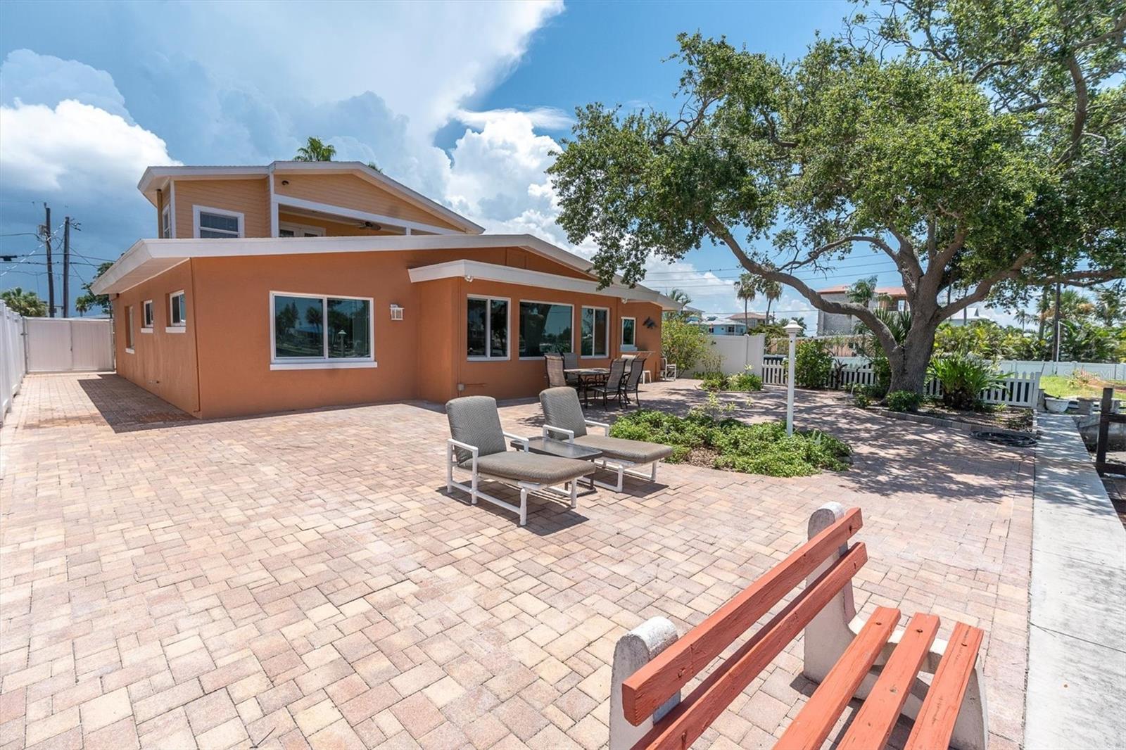 REDINGTON BEACH HOMES 6TH ADD - Residential