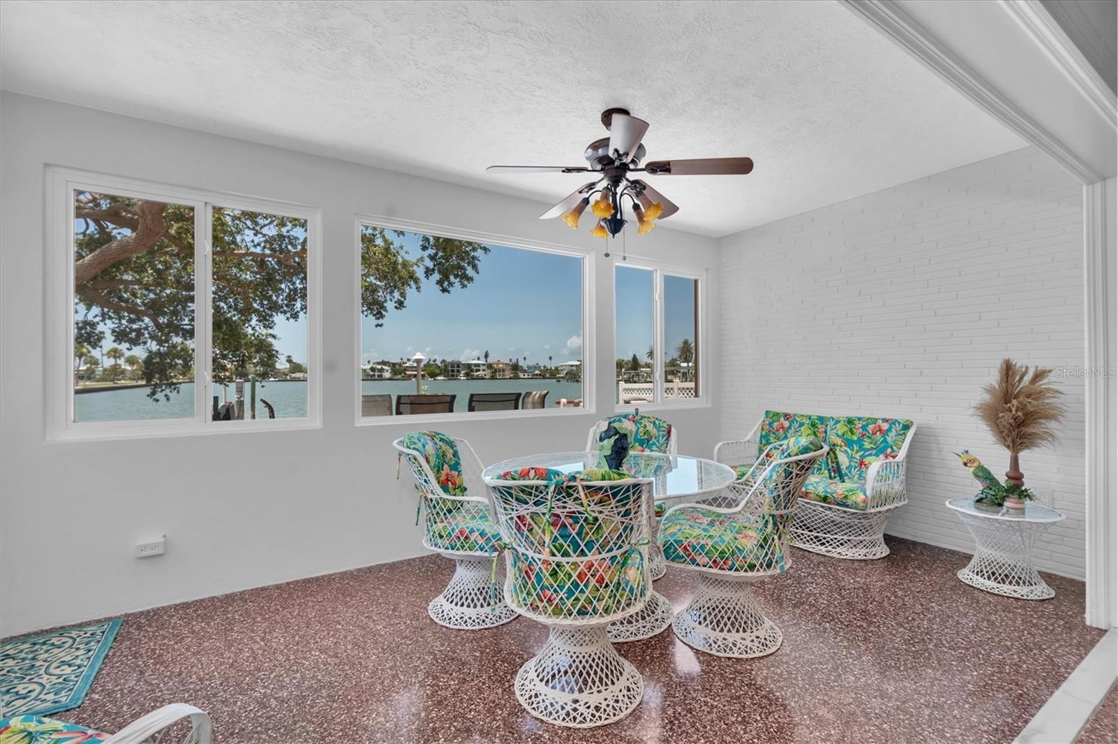 REDINGTON BEACH HOMES 6TH ADD - Residential