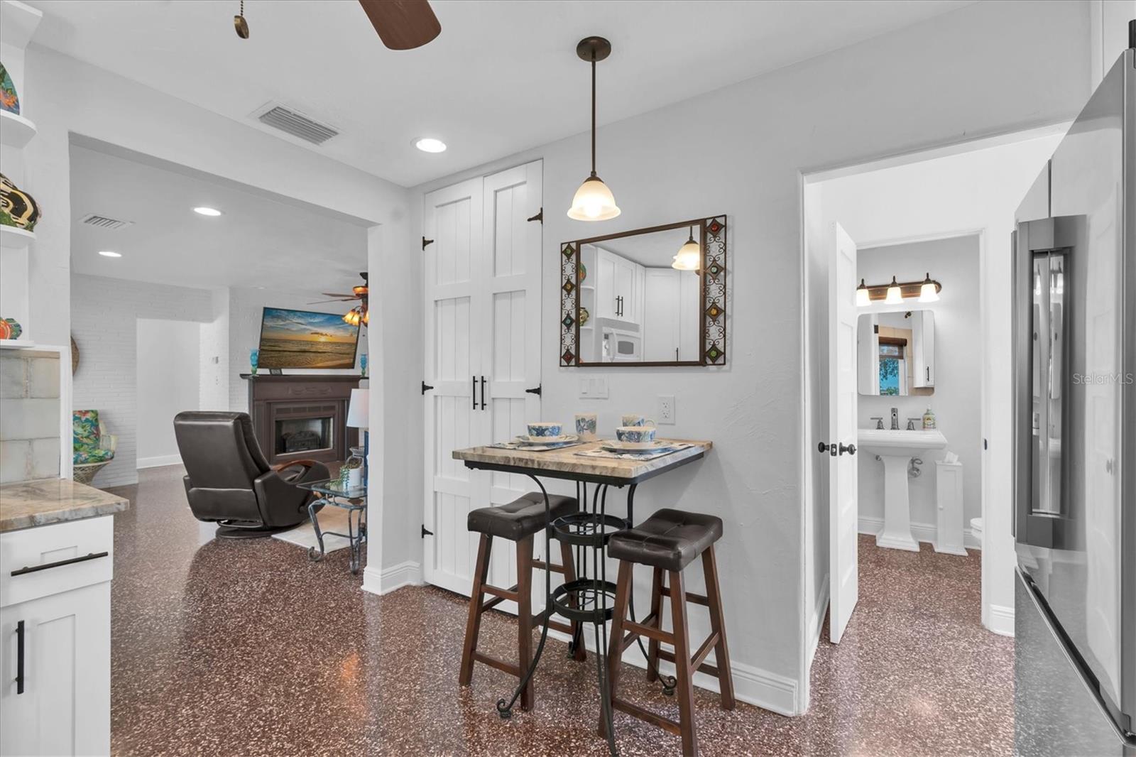 REDINGTON BEACH HOMES 6TH ADD - Residential