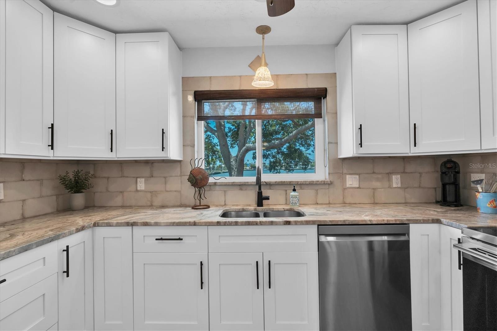 REDINGTON BEACH HOMES 6TH ADD - Residential