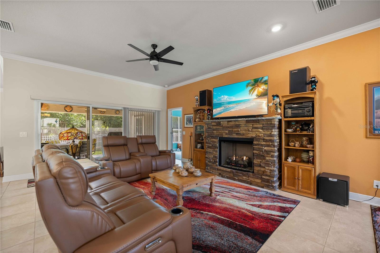 CANTERBURY LAKE ESTATES SECOND ADD - Residential