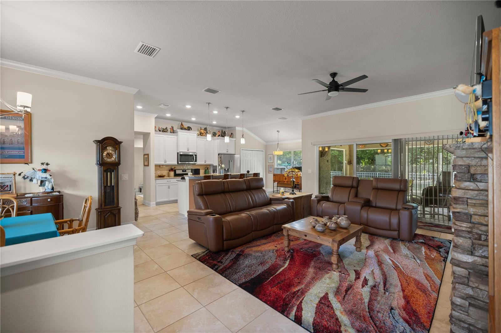CANTERBURY LAKE ESTATES SECOND ADD - Residential