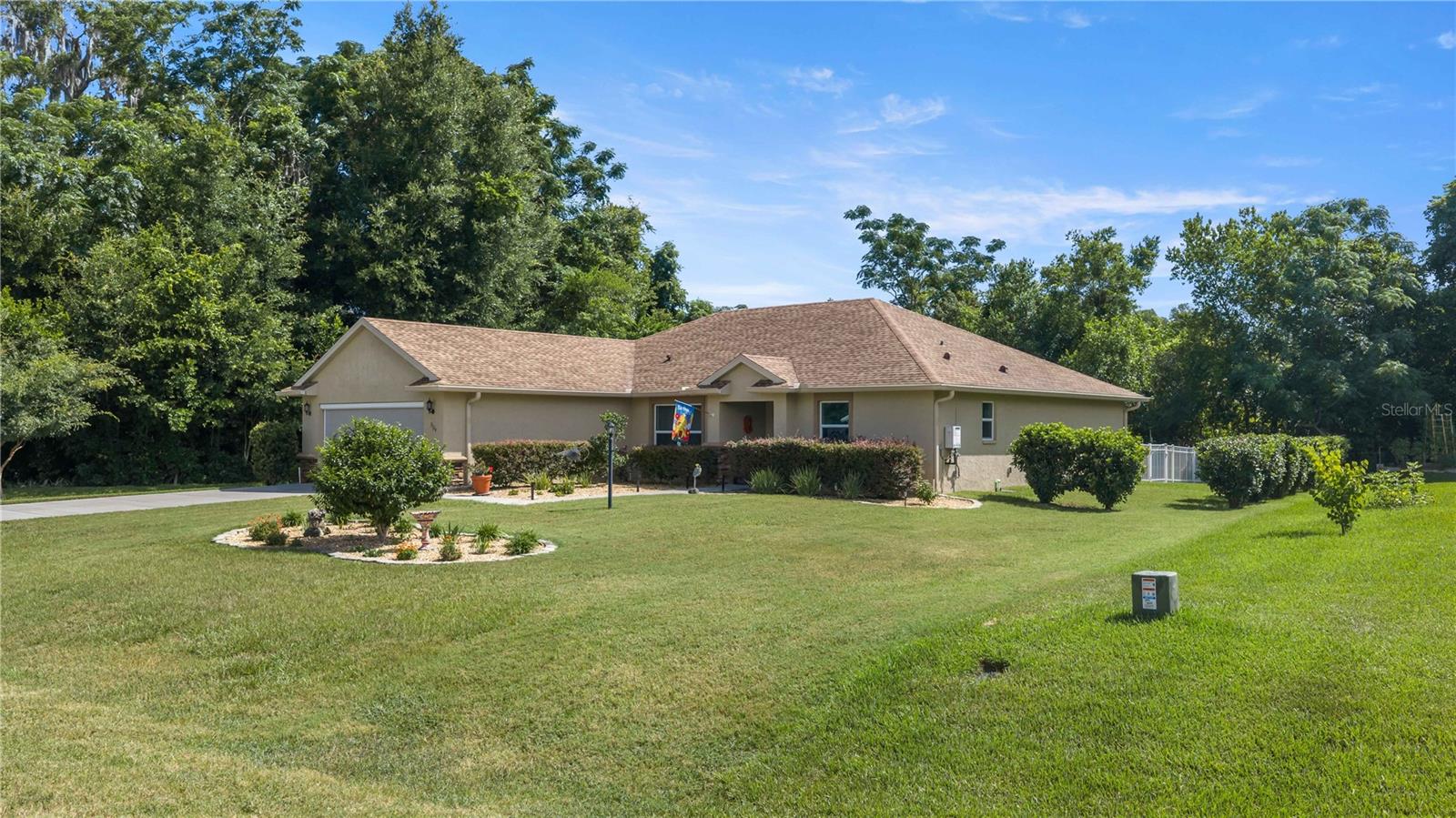 CANTERBURY LAKE ESTATES SECOND ADD - Residential
