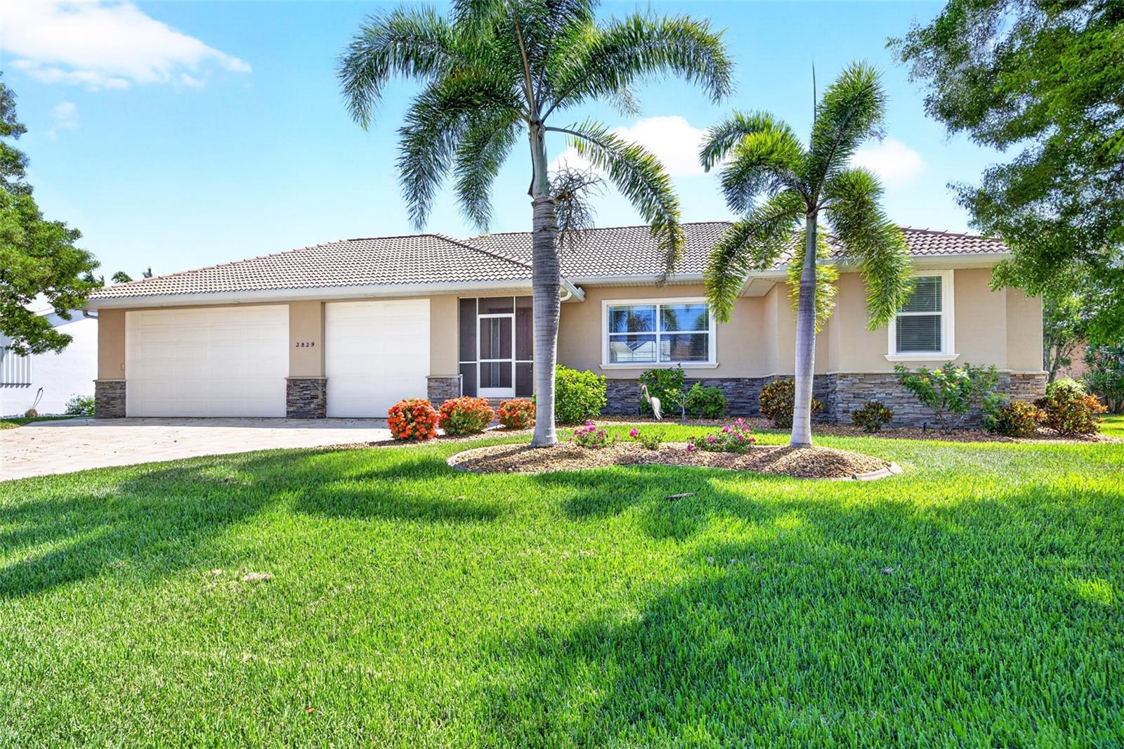 PUNTA GORDA ISLES SEC 15 - Residential