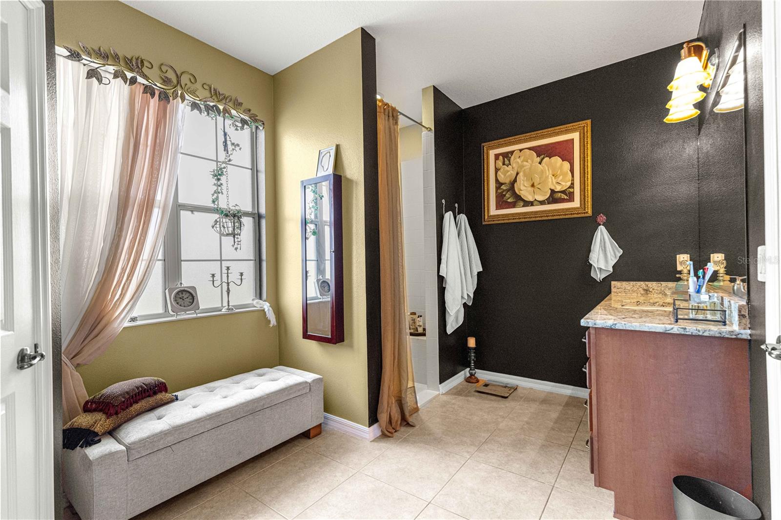 WINDSOR - Residential