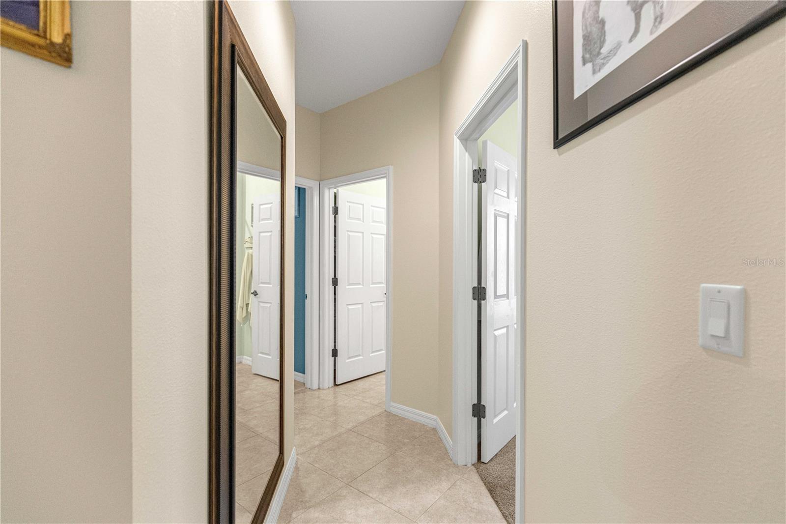 WINDSOR - Residential
