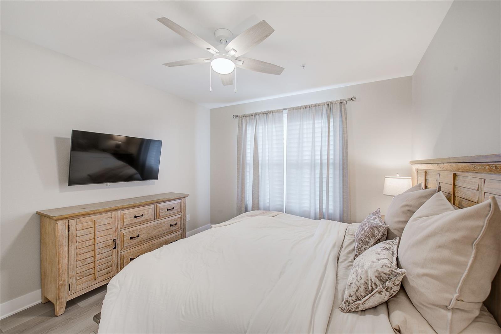 RESIDENCES AT TOWN CENTER CONDO - Residential