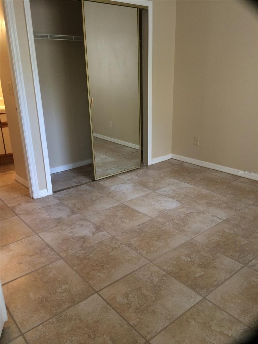 HIDDEN SPGS CONDO - Residential