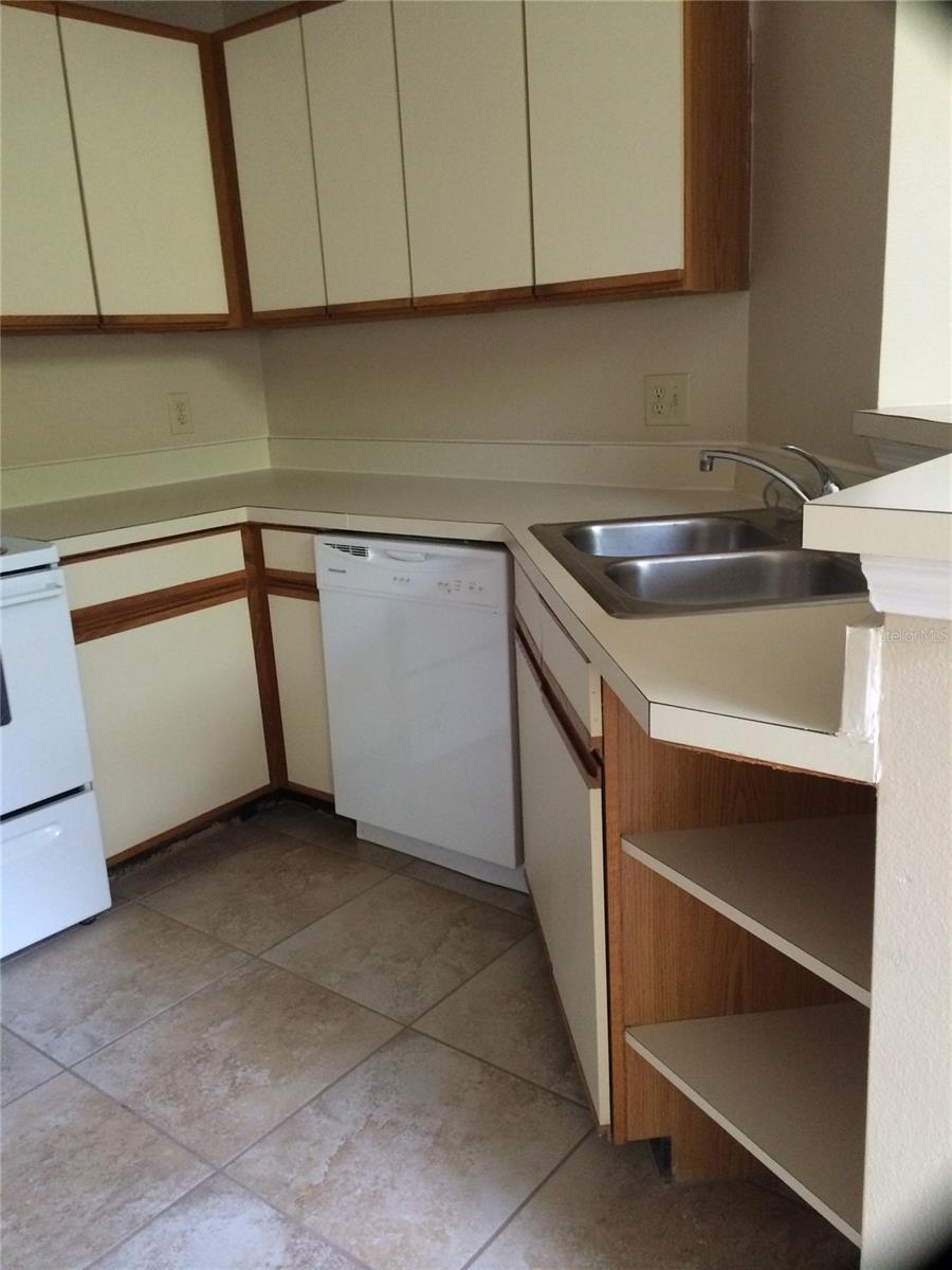 HIDDEN SPGS CONDO - Residential
