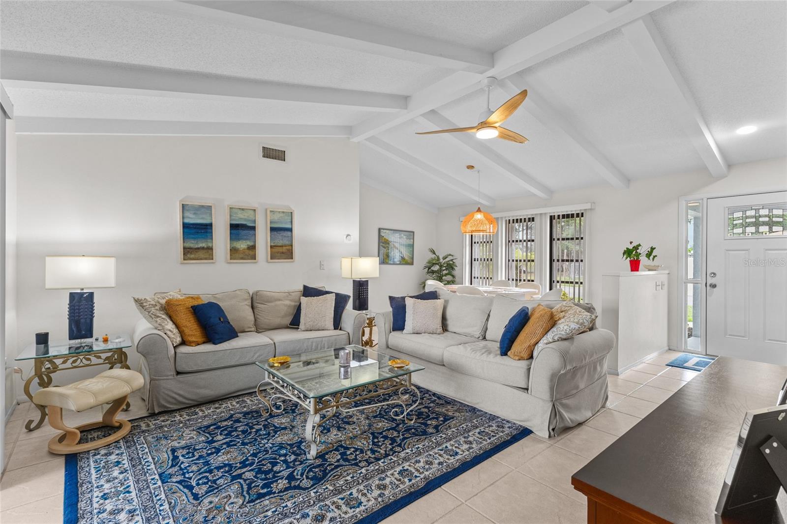 FOREST LAKES SOUTH - Residential
