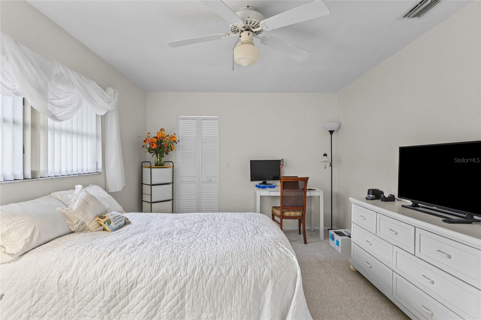 FOREST LAKES SOUTH - Residential