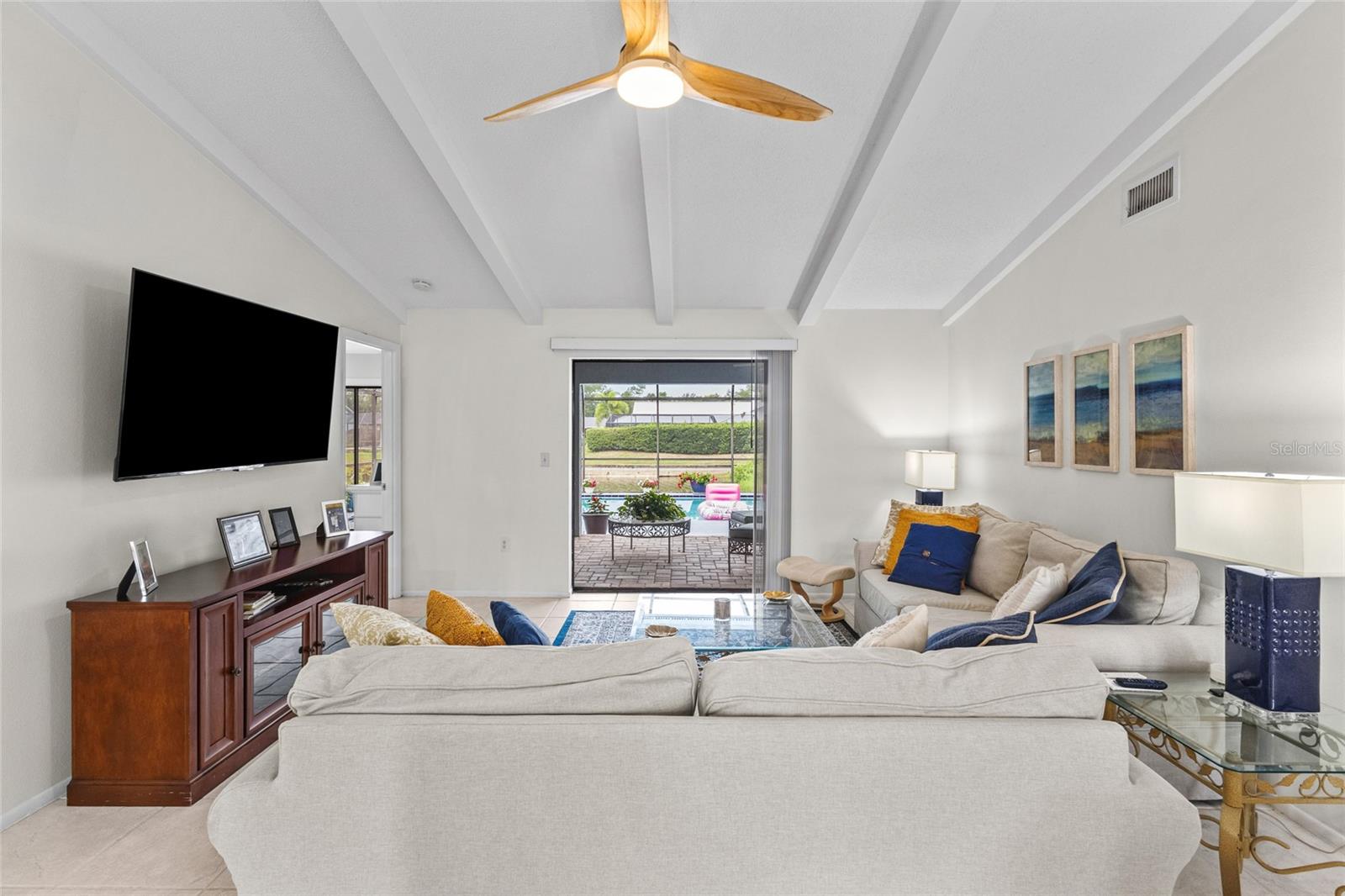FOREST LAKES SOUTH - Residential