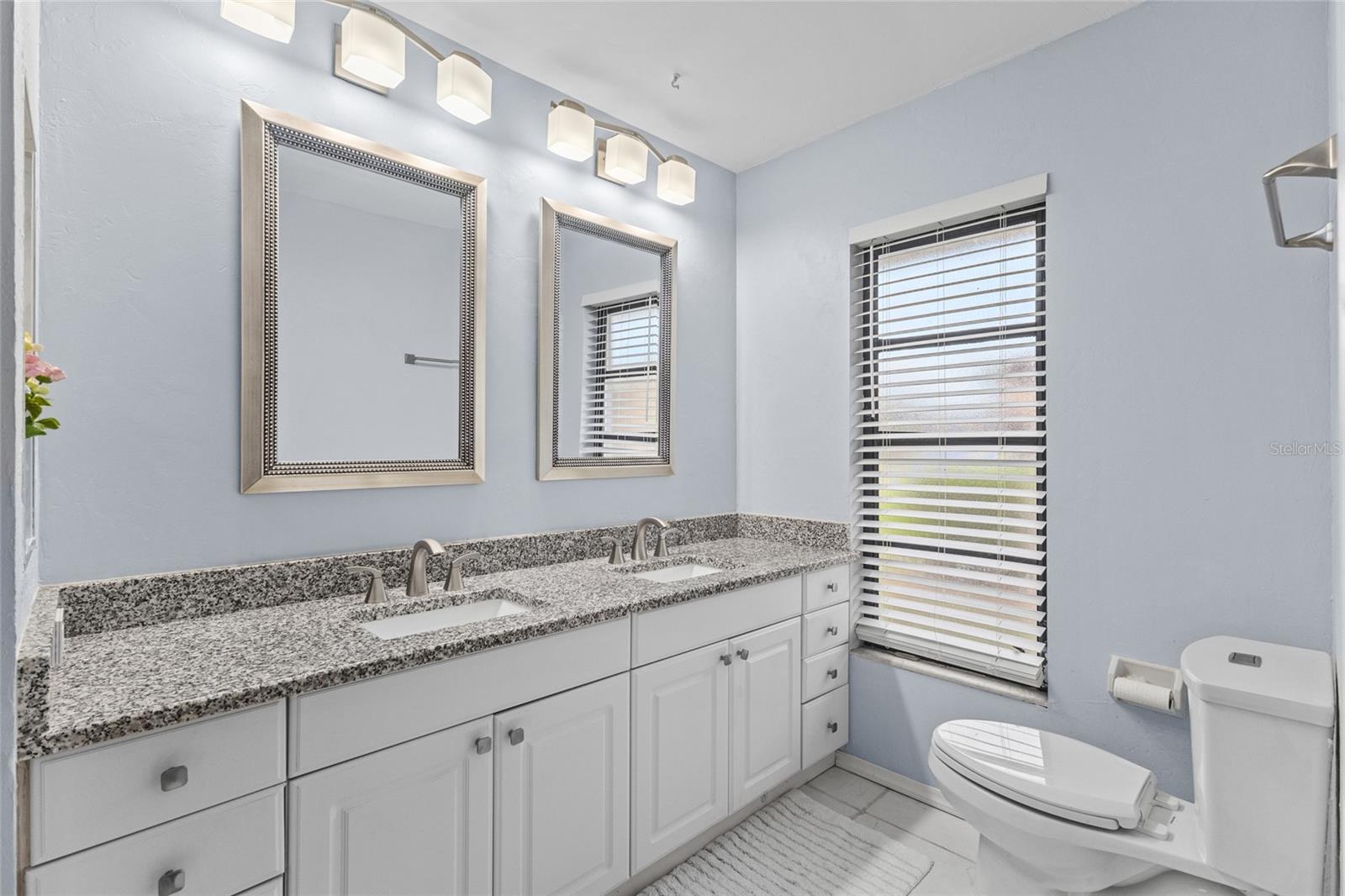 FOREST LAKES SOUTH - Residential