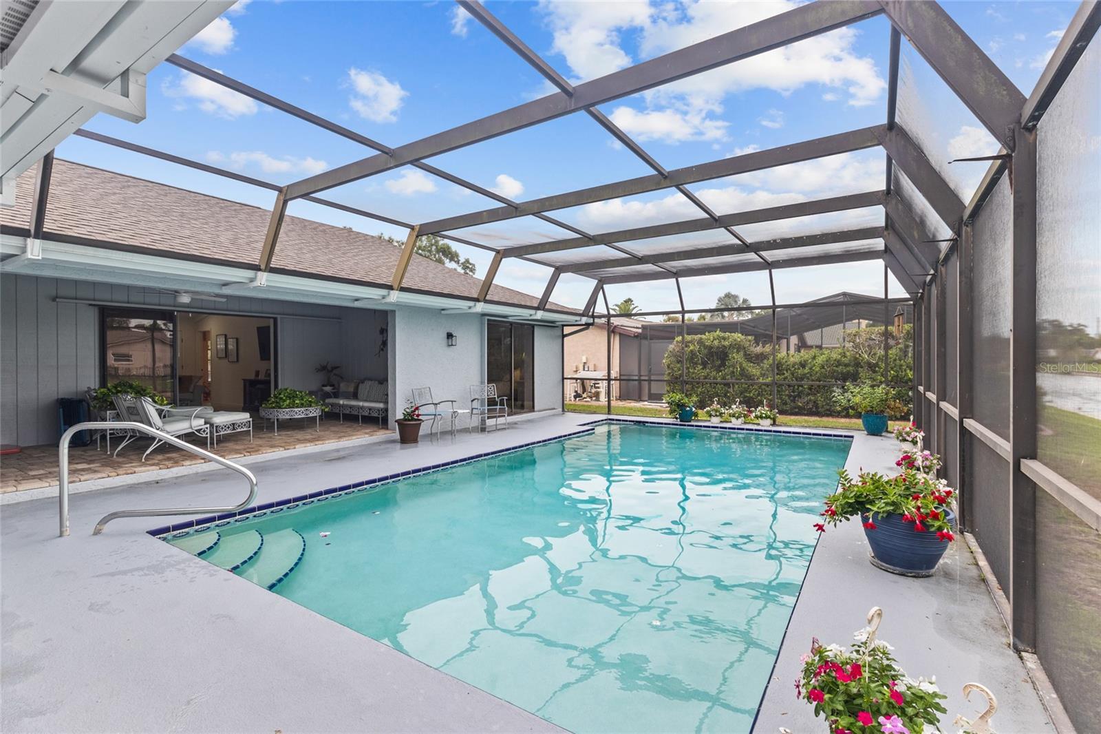FOREST LAKES SOUTH - Residential