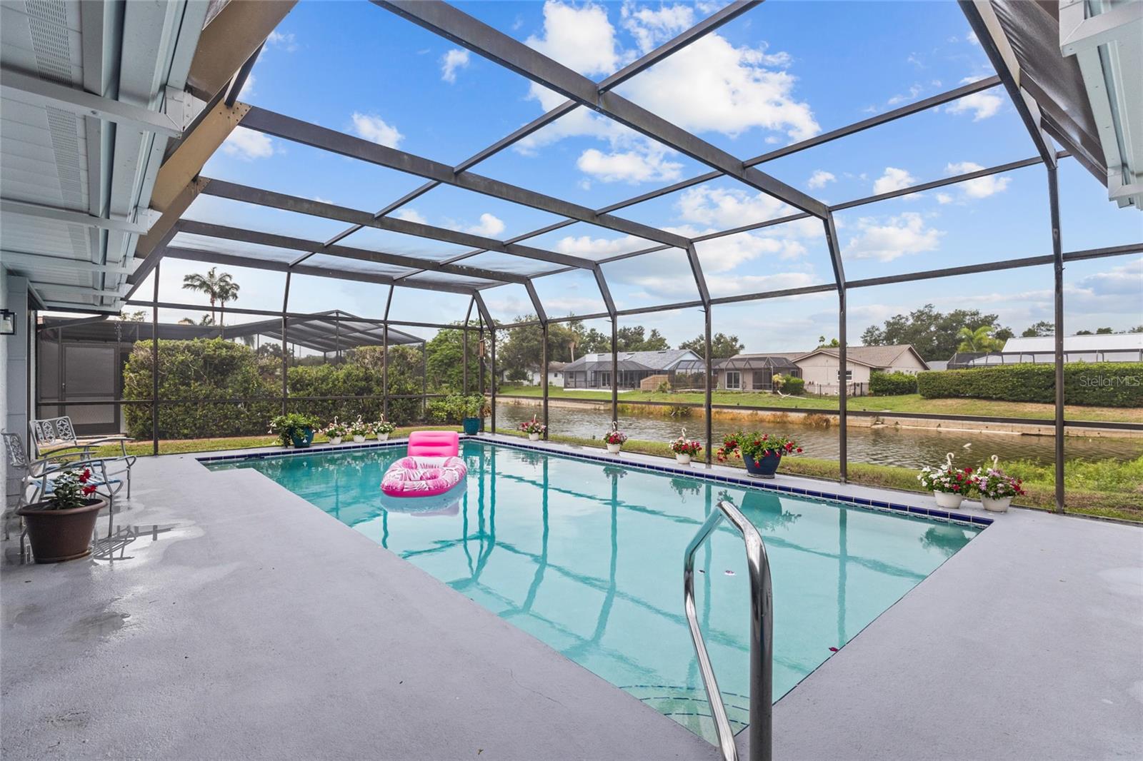 FOREST LAKES SOUTH - Residential