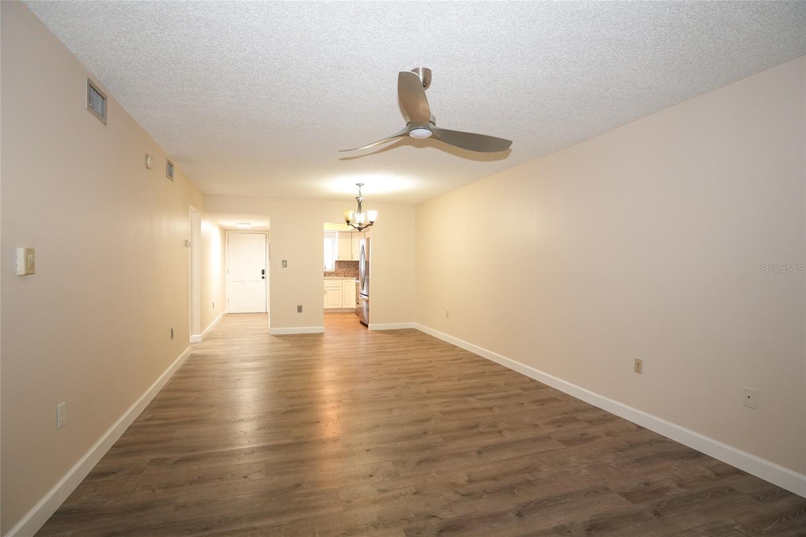 BAYSHORE ON THE LAKE CONDO APTS - Residential